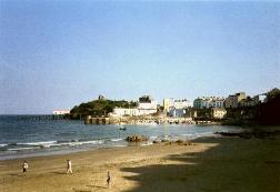 Strand und Hafen in Tenby